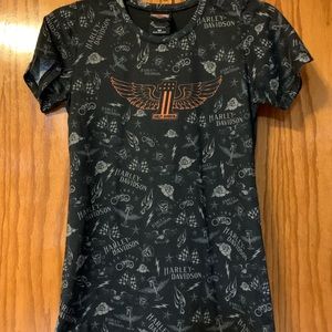 Women’s Harley Davidson shirt size medium